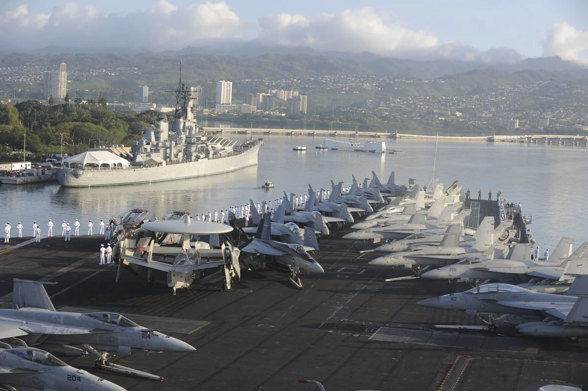 USS Nimitz aircraft carrier (CVN-68) at sea — one of the world's largest warships and the centrepiece of the 2004 UAP incident strike group